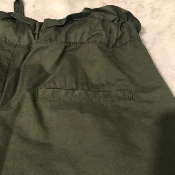 Urban Outfitters Balloon Pant Women's Size M Olive Green Wind Pants Oversized - Picture 8 of 10